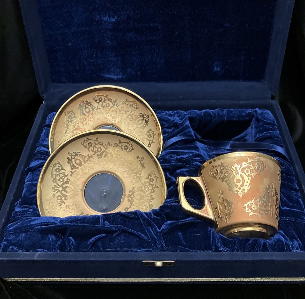 Pasabahce Turkish Gold Gilded Porcelain Demitasse Coffee Set w/ Blue Velvet Case